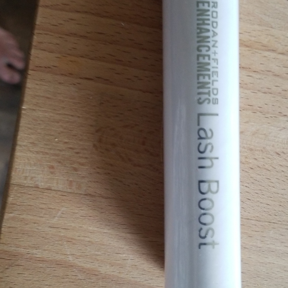 Brand new Rodan and Fields lash boost